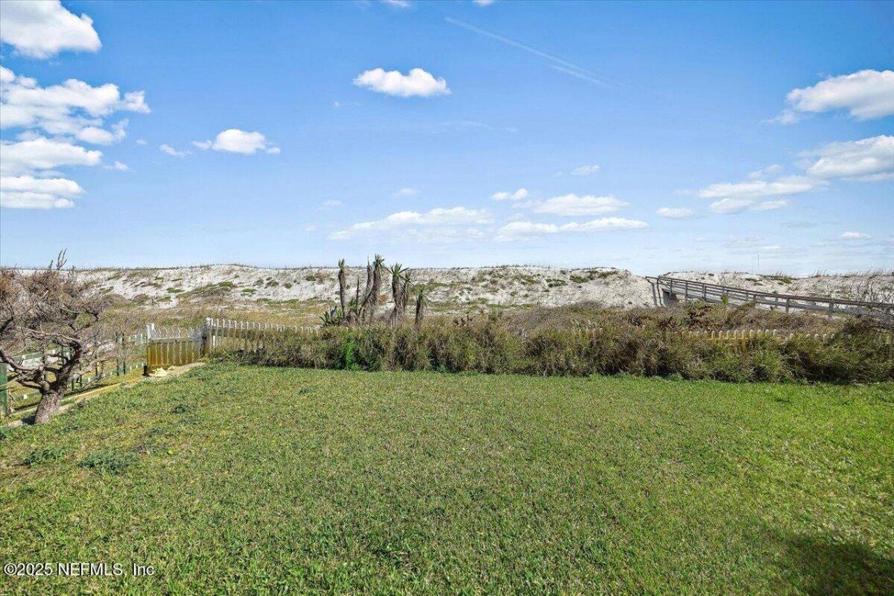 1879 Beach Avenue, Atlantic Beach, FL 32233 Photo