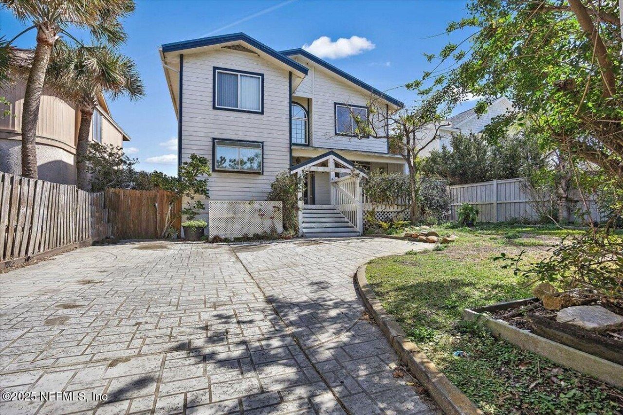 1879 Beach Avenue, Atlantic Beach, FL 32233 Photo