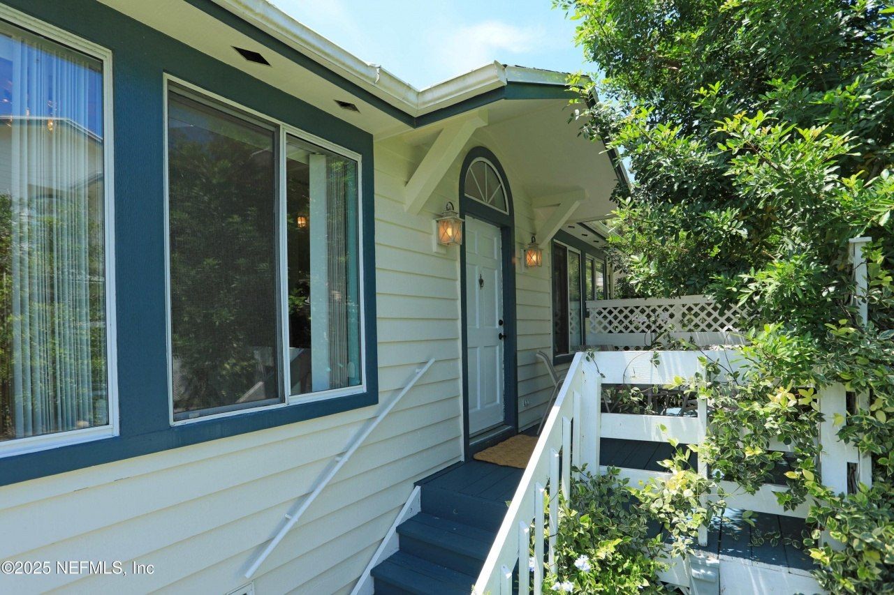 1879 Beach Avenue, Atlantic Beach, FL 32233 Photo