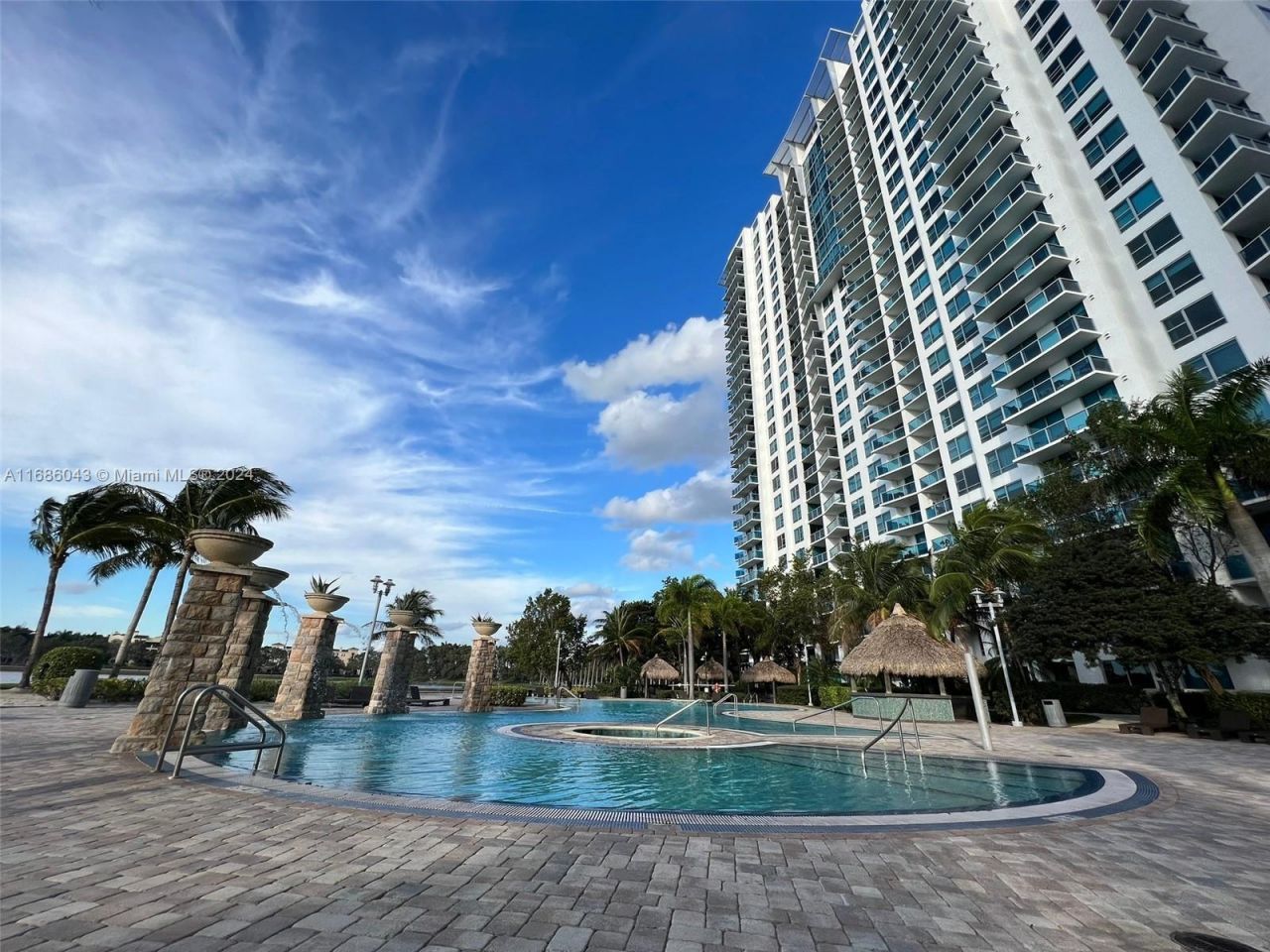 2641 N Flamingo Rd, Unit 802N, Sunrise, FL 33323 Photo