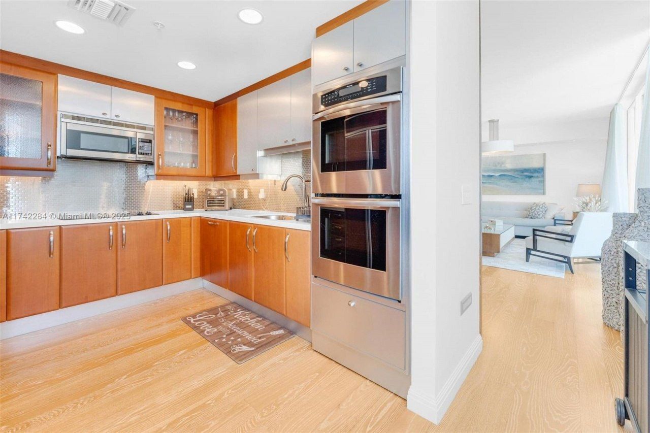 19400 Turnberry Way, Unit 2011, Aventura, FL 33180 Photo