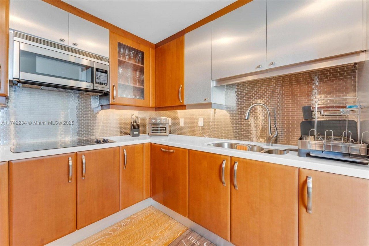 19400 Turnberry Way, Unit 2011, Aventura, FL 33180 Photo