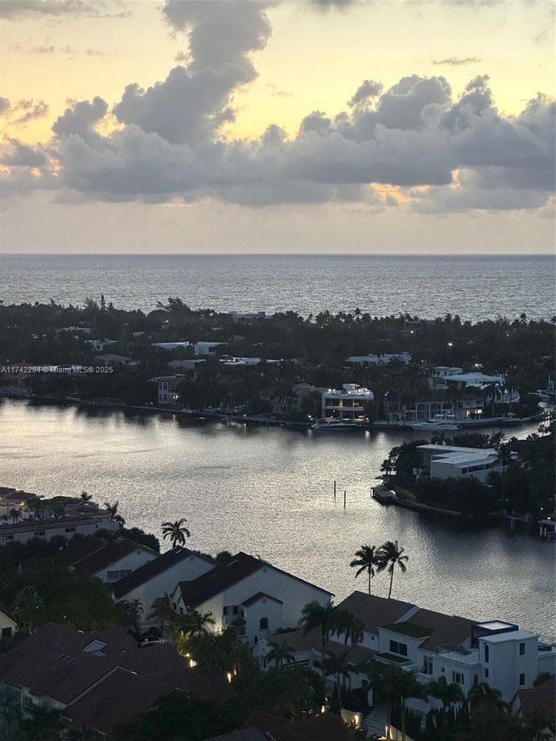 19400 Turnberry Way, Unit 2011, Aventura, FL 33180 Photo