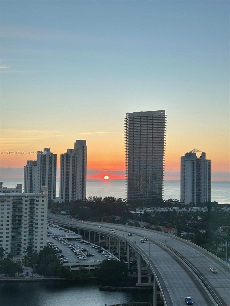 19400 Turnberry Way, Unit 2011, Aventura, FL 33180 Photo