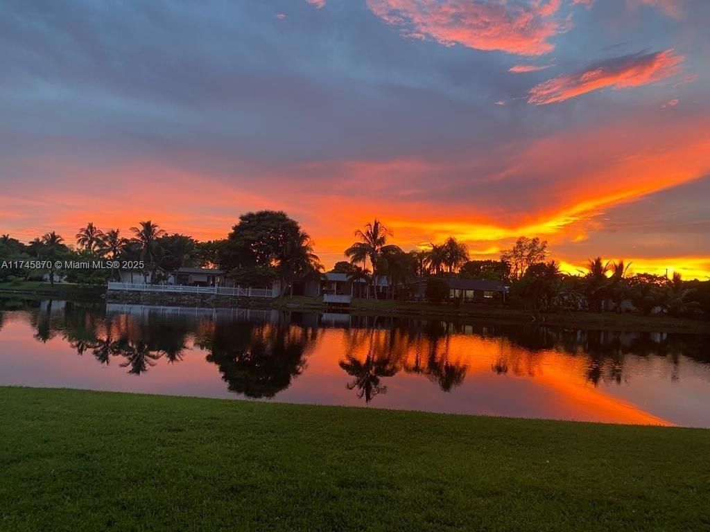 10456 NW 24th Pl, Unit 209, Sunrise, FL 33322 Photo