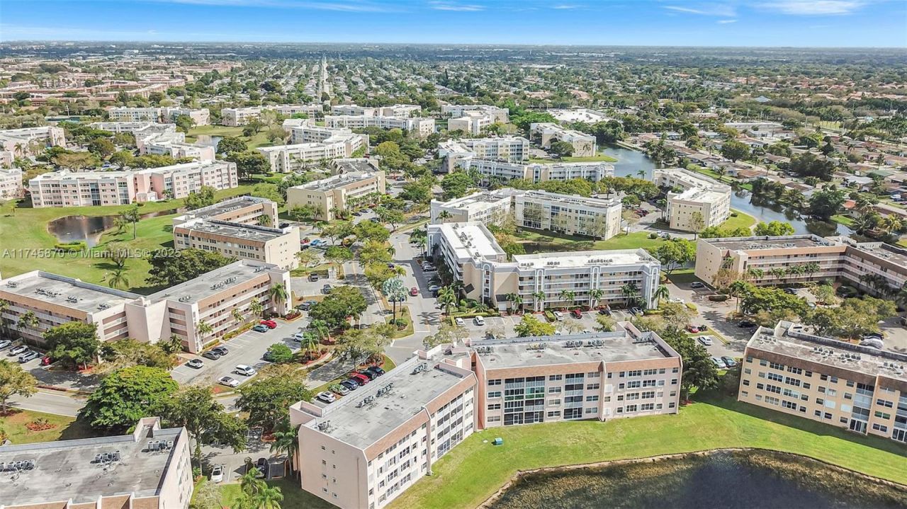 10456 NW 24th Pl, Unit 209, Sunrise, FL 33322 Photo