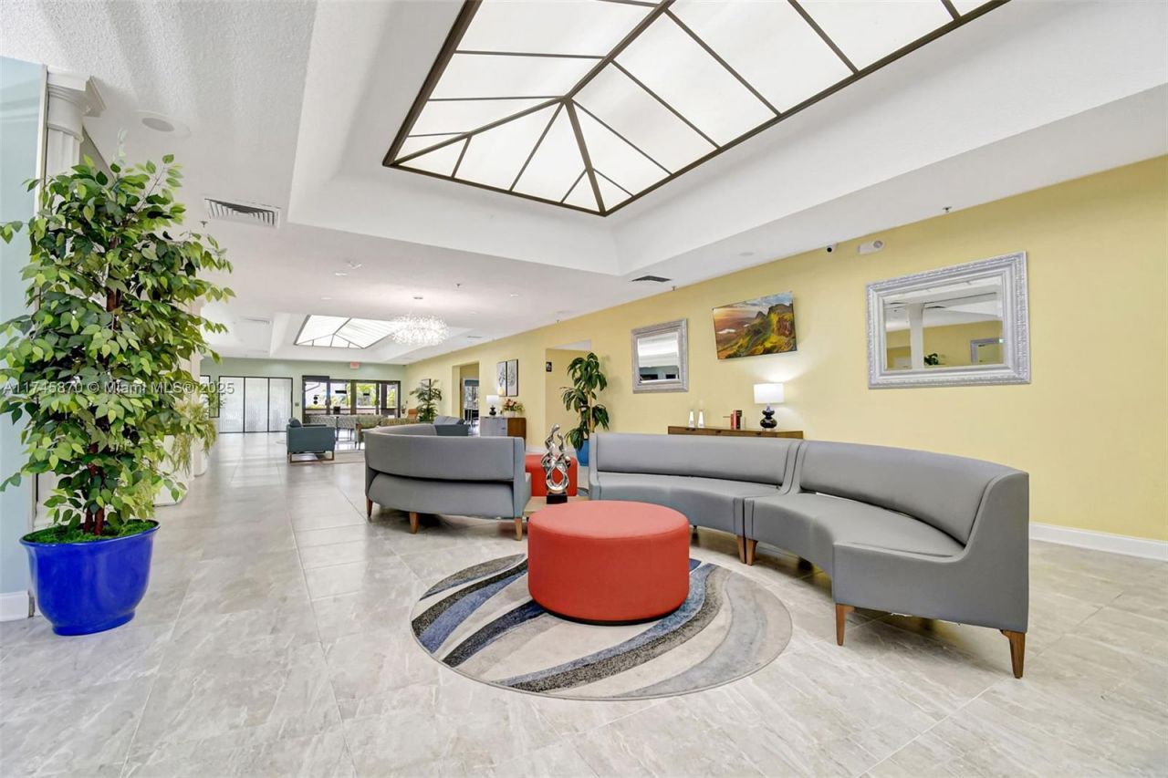 10456 NW 24th Pl, Unit 209, Sunrise, FL 33322 Photo