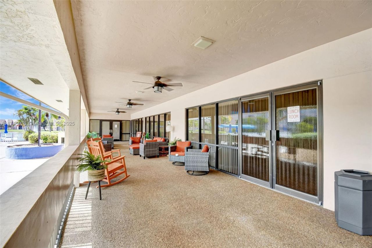 10456 NW 24th Pl, Unit 209, Sunrise, FL 33322 Photo