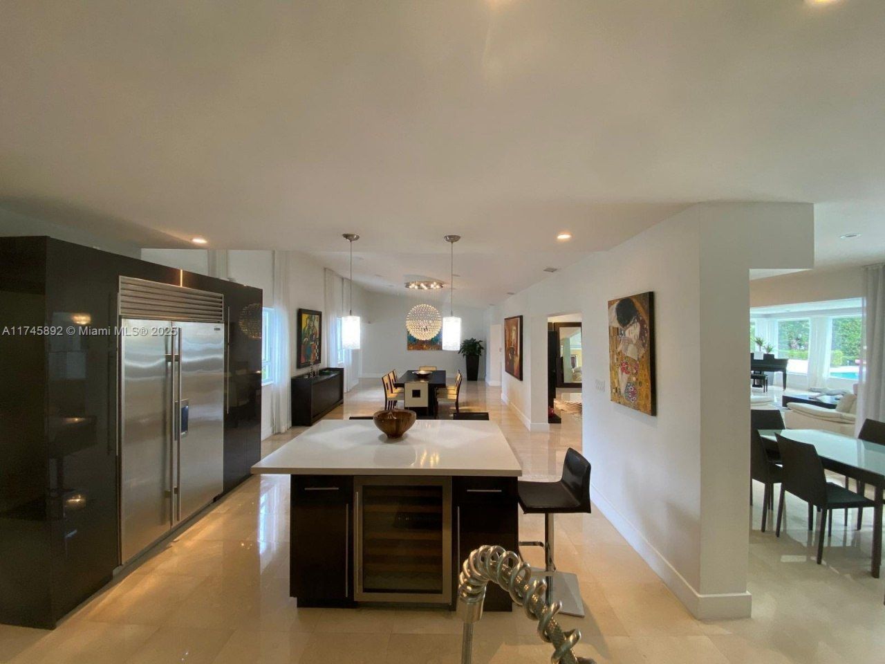 1670 Daytonia Rd, Miami Beach, FL 33141 Photo