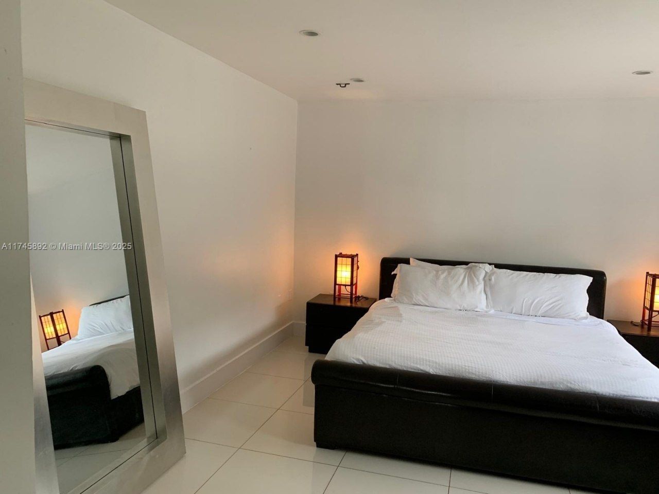 1670 Daytonia Rd, Miami Beach, FL 33141 Photo