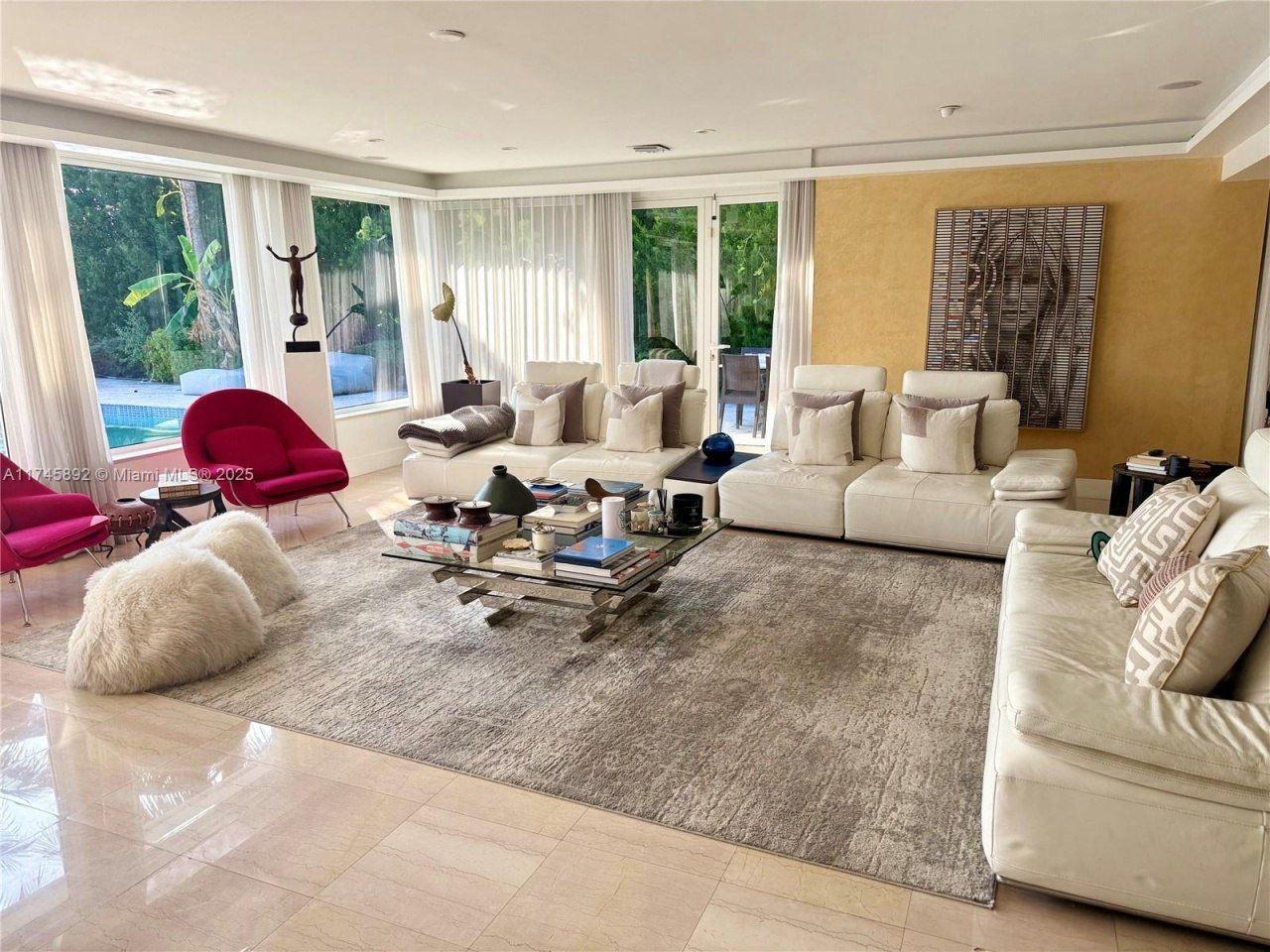 1670 Daytonia Rd, Miami Beach, FL 33141 Photo