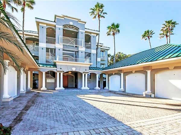 5775 Baltusrol CT, Unit 302, SANIBEL, FL 33957