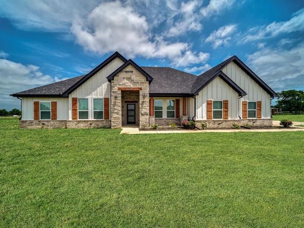 2544 W FM 1566, Celeste, TX 75423