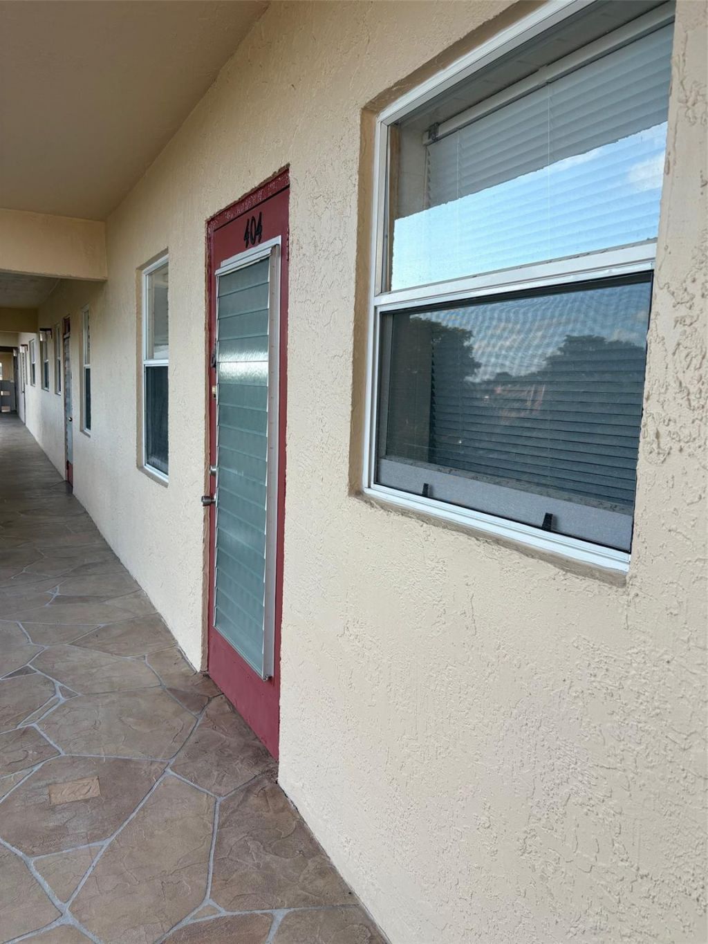 1055 Country Club Drive, Unit 404, Margate, FL 33063 Photo