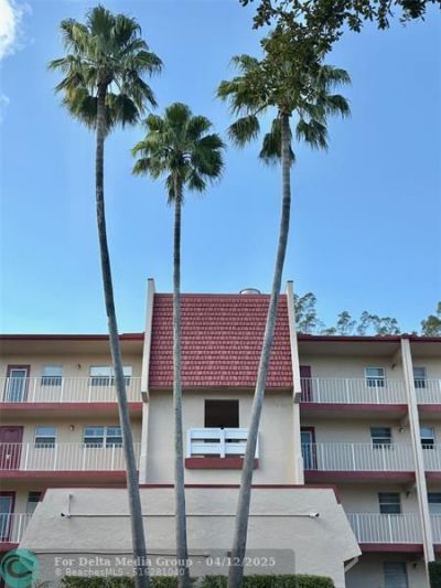 1055 Country Club Drive, Unit 404, Margate, FL 33063 Photo
