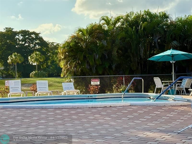 1055 Country Club Drive, Unit 404, Margate, FL 33063 Photo