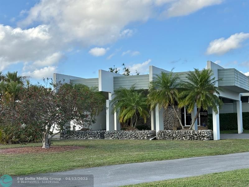 1055 Country Club Drive, Unit 404, Margate, FL 33063 Photo
