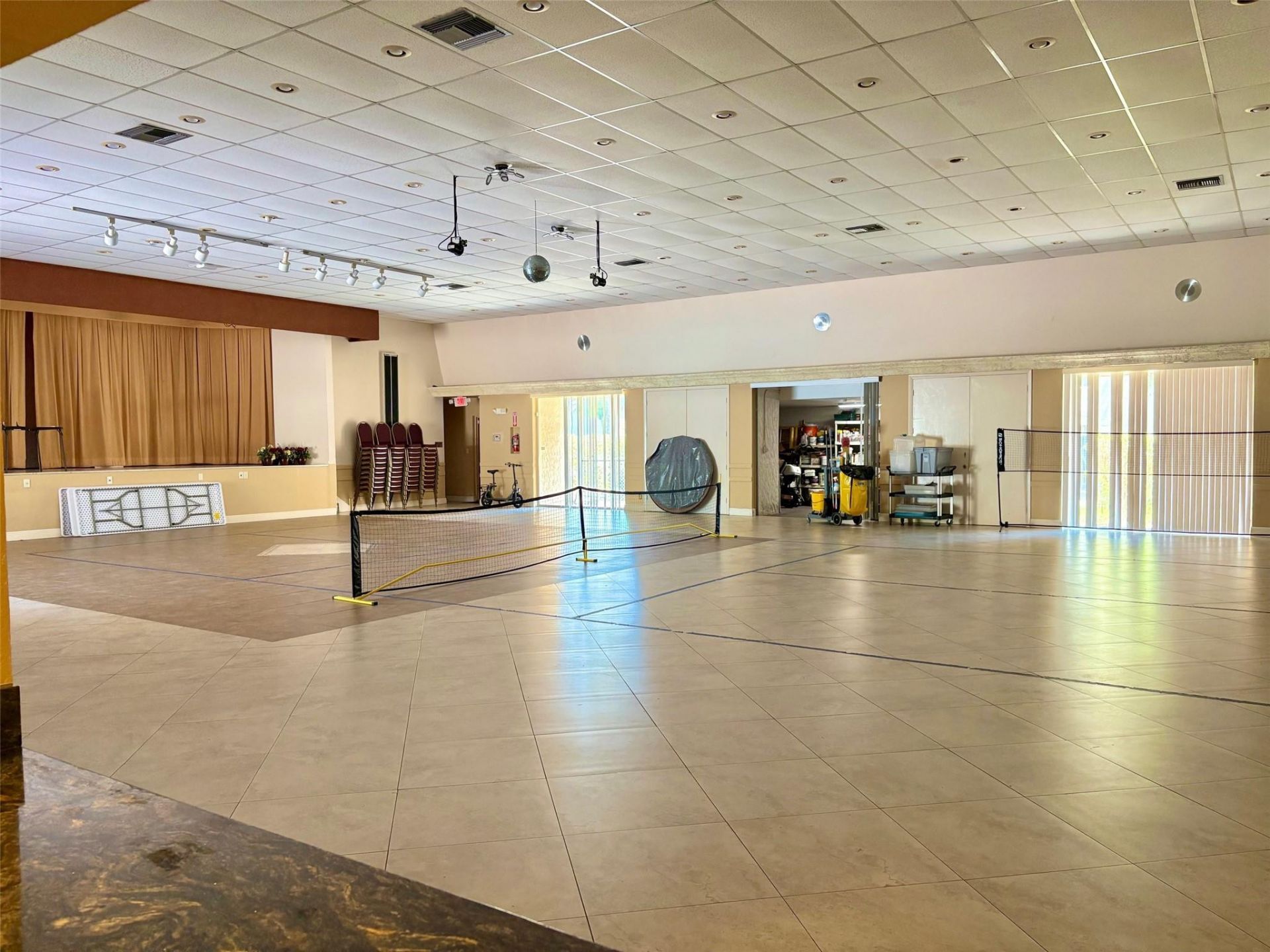 1055 Country Club Drive, Unit 404, Margate, FL 33063 Photo