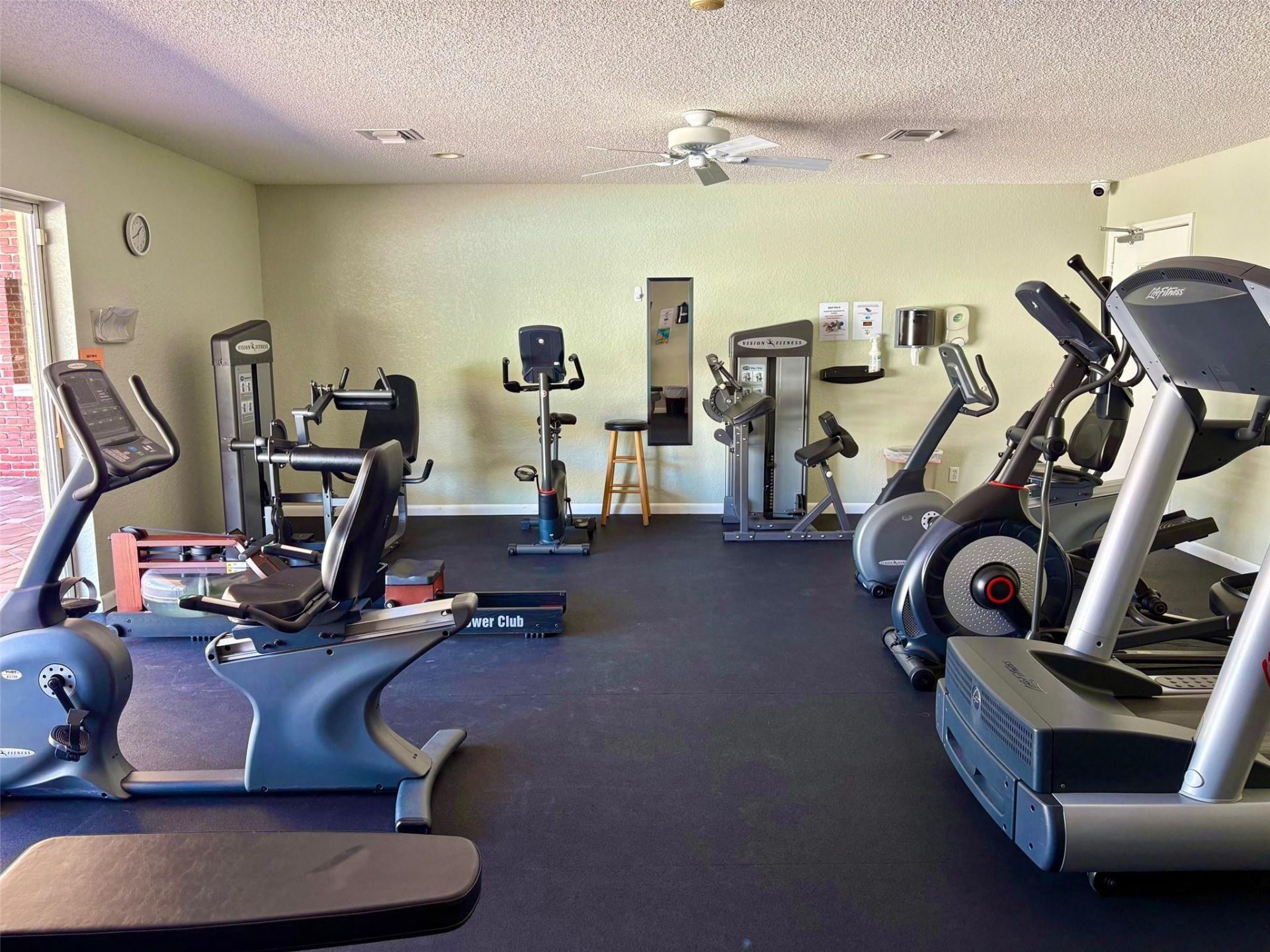 1055 Country Club Drive, Unit 404, Margate, FL 33063 Photo