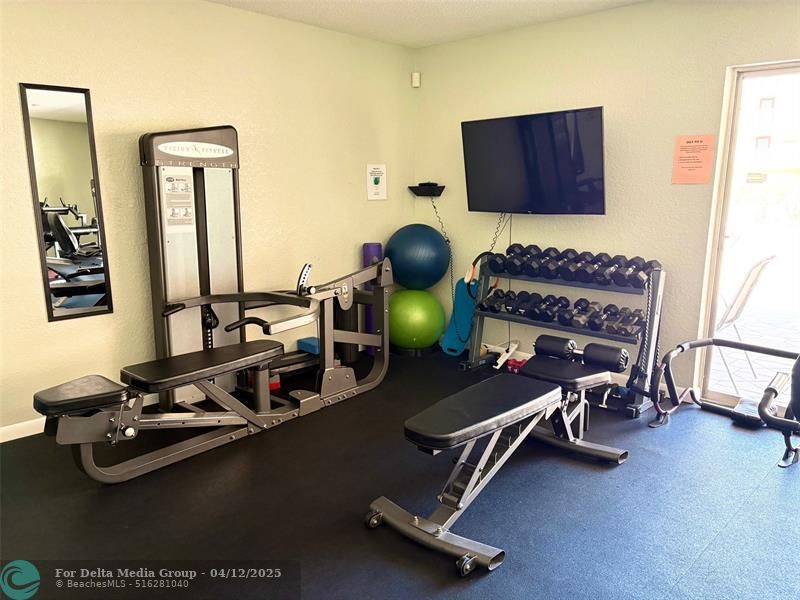 1055 Country Club Drive, Unit 404, Margate, FL 33063 Photo