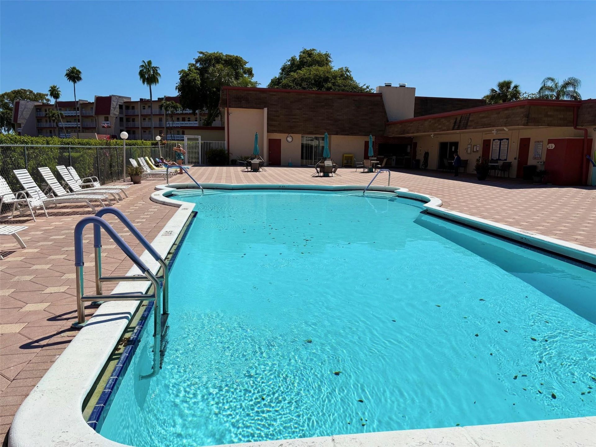 1055 Country Club Drive, Unit 404, Margate, FL 33063 Photo