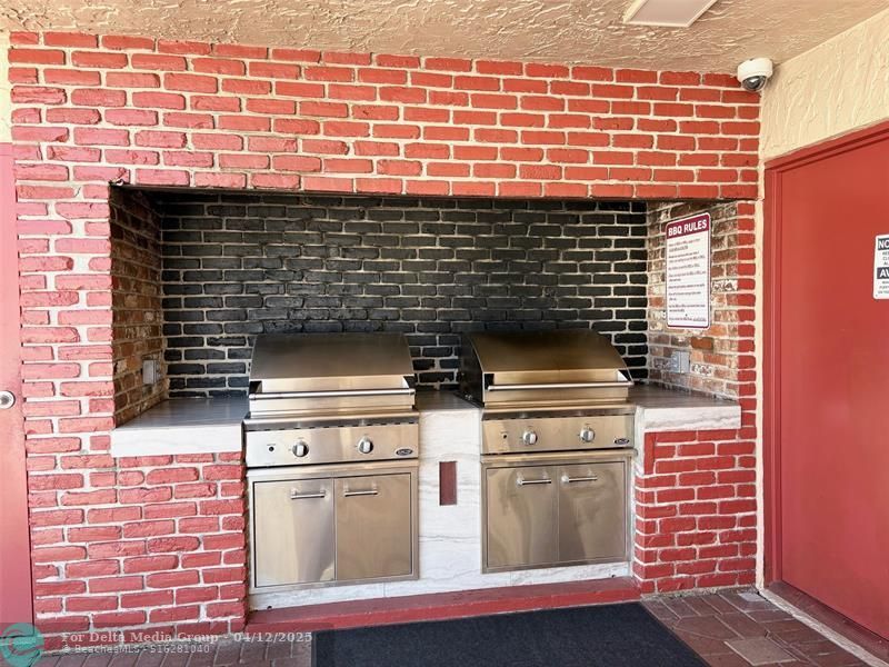 1055 Country Club Drive, Unit 404, Margate, FL 33063 Photo