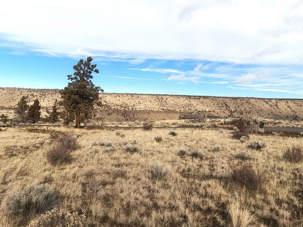 4 SW Lakeview Drive, Unit 400, Culver, OR 97734