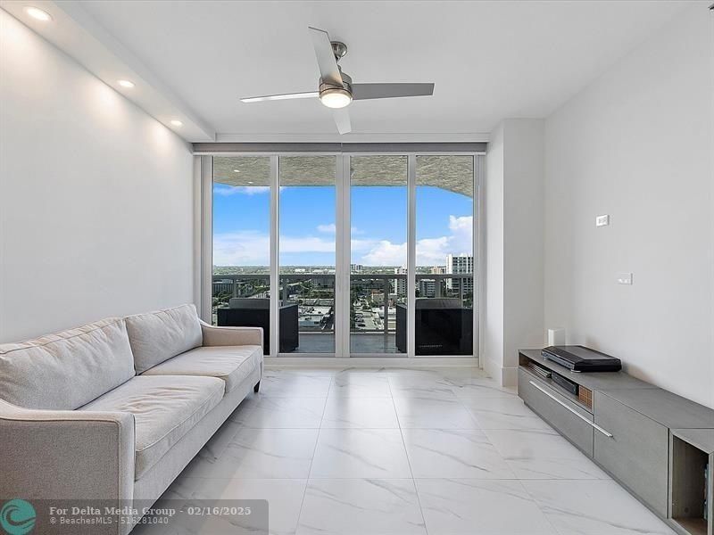 3100 N Ocean Boulevard, Unit 1202, Fort Lauderdale, FL 33308 Photo