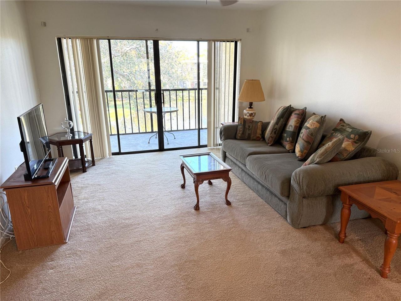 435 30th Avenue W, Unit D303, Bradenton, FL 34205 Photo