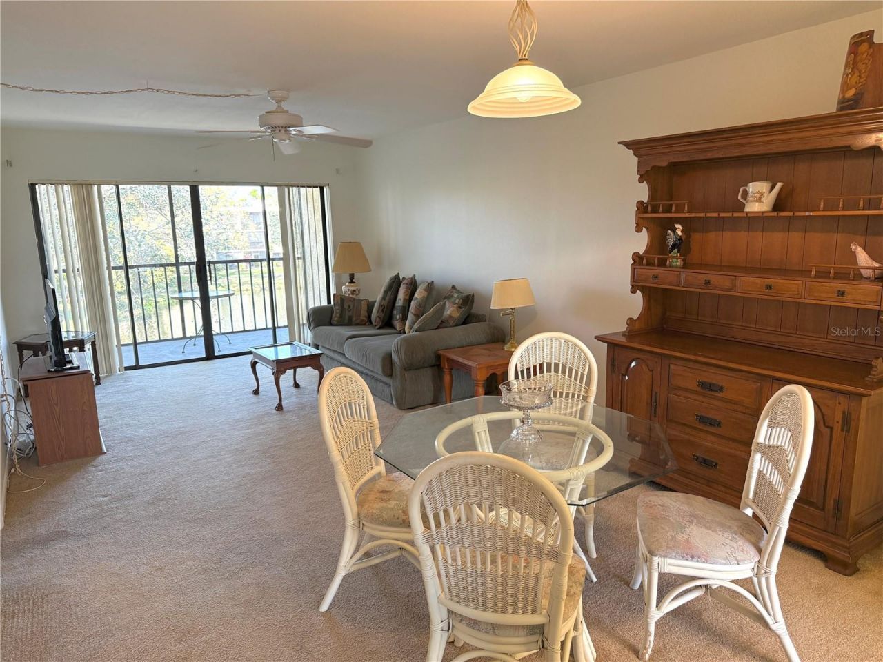 435 30th Avenue W, Unit D303, Bradenton, FL 34205 Photo