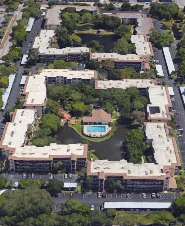 435 30th Avenue W, Unit D303, Bradenton, FL 34205 Photo