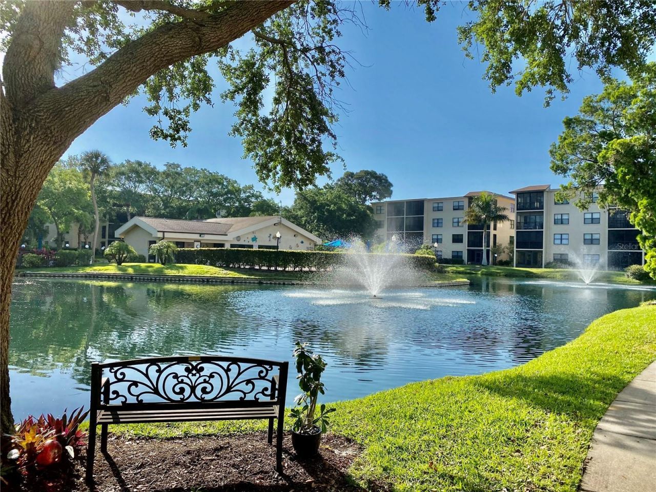 435 30th Avenue W, Unit D303, Bradenton, FL 34205 Photo