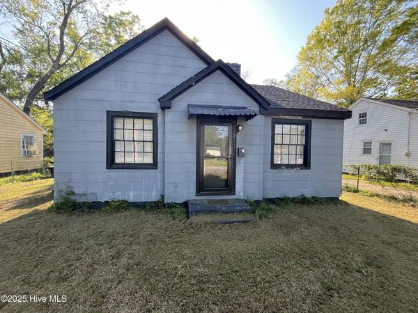 1510 Hyman Avenue, Kinston, NC 28501