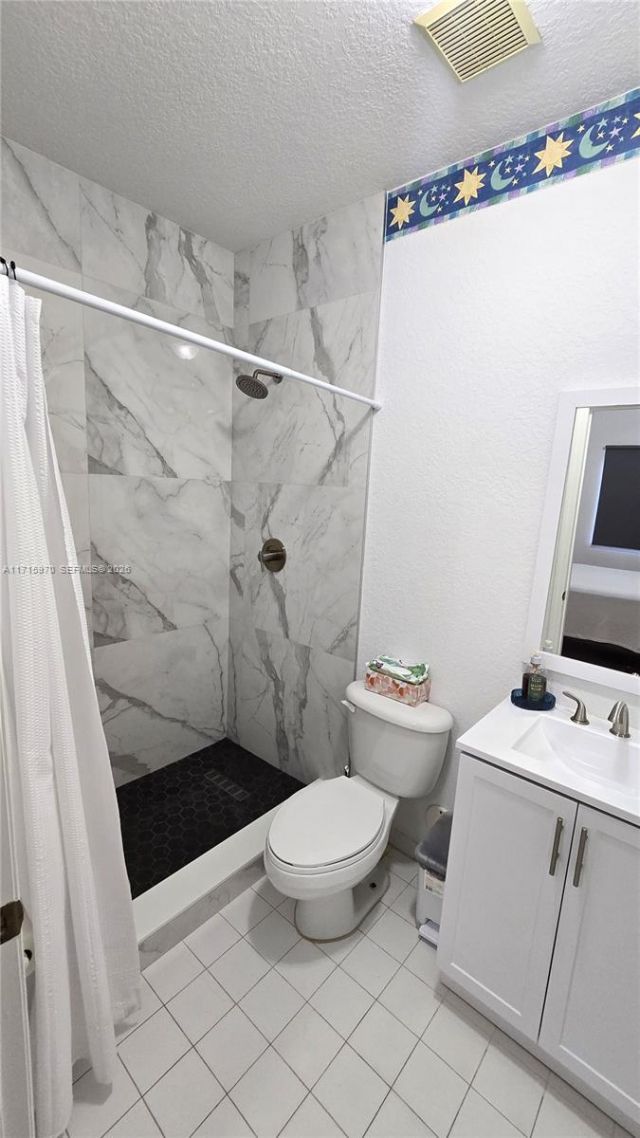 7854 Catalina Cir, Tamarac, FL 33321 Photo