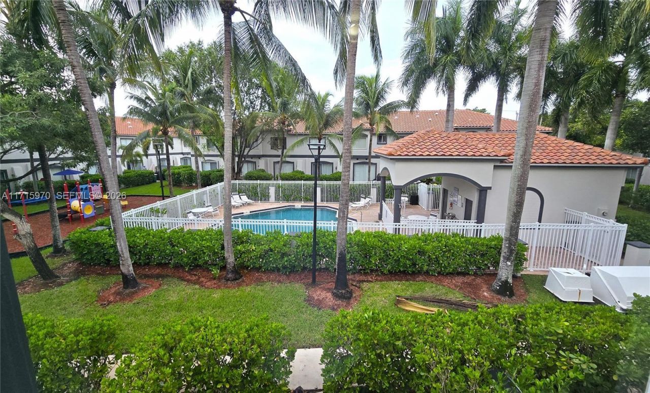7854 Catalina Cir, Tamarac, FL 33321 Photo