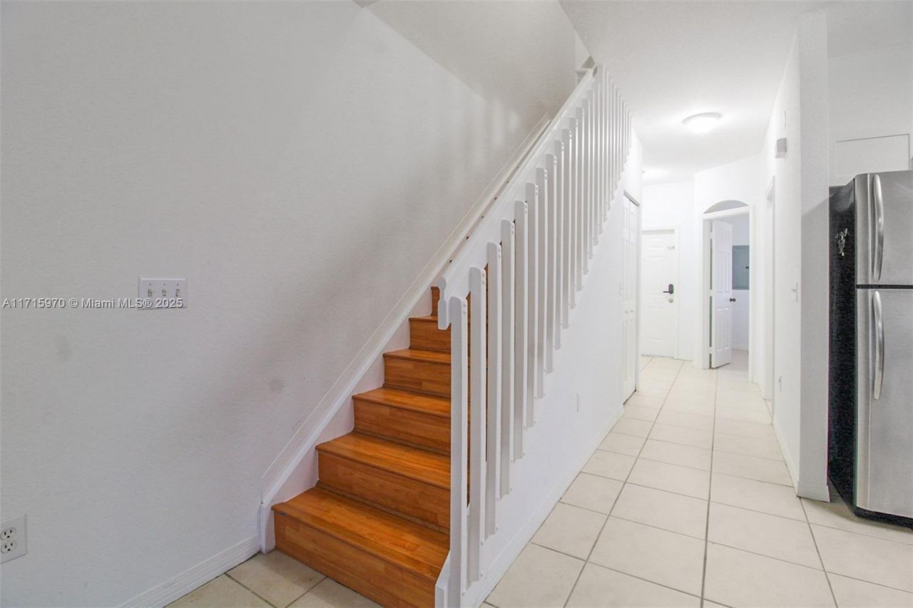 7854 Catalina Cir, Tamarac, FL 33321 Photo