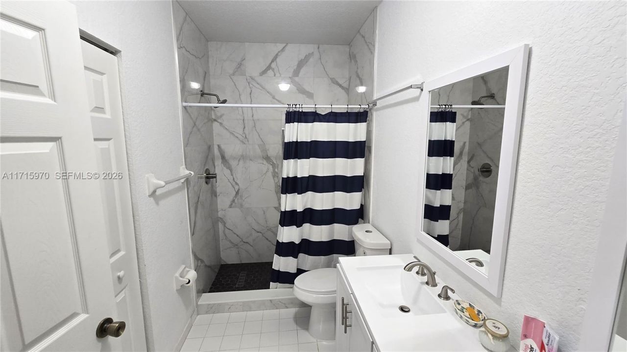 7854 Catalina Cir, Tamarac, FL 33321 Photo