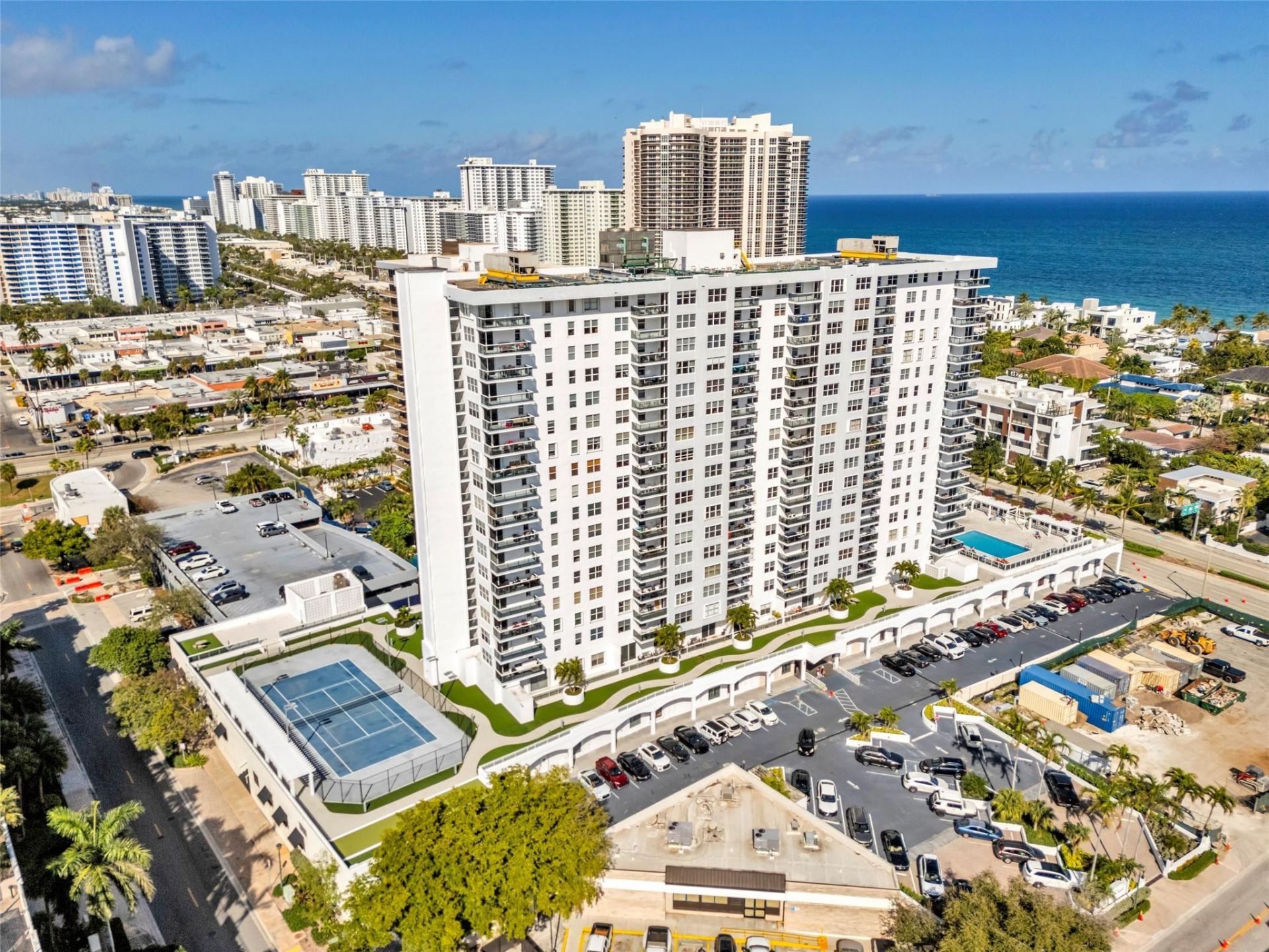 3015 N Ocean Boulevard, Unit 9C, Fort Lauderdale, FL 33308 Photo