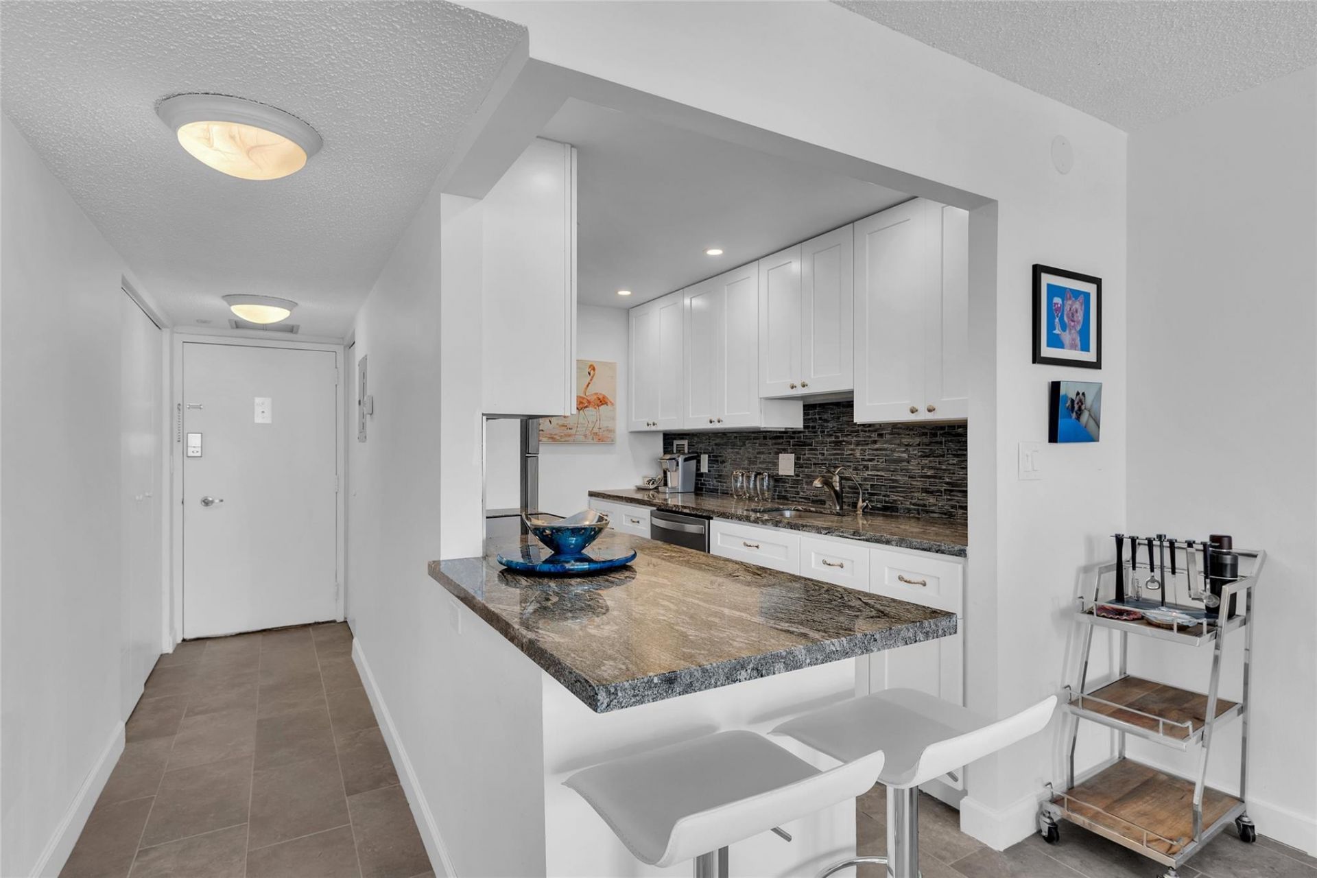 3015 N Ocean Boulevard, Unit 9C, Fort Lauderdale, FL 33308 Photo