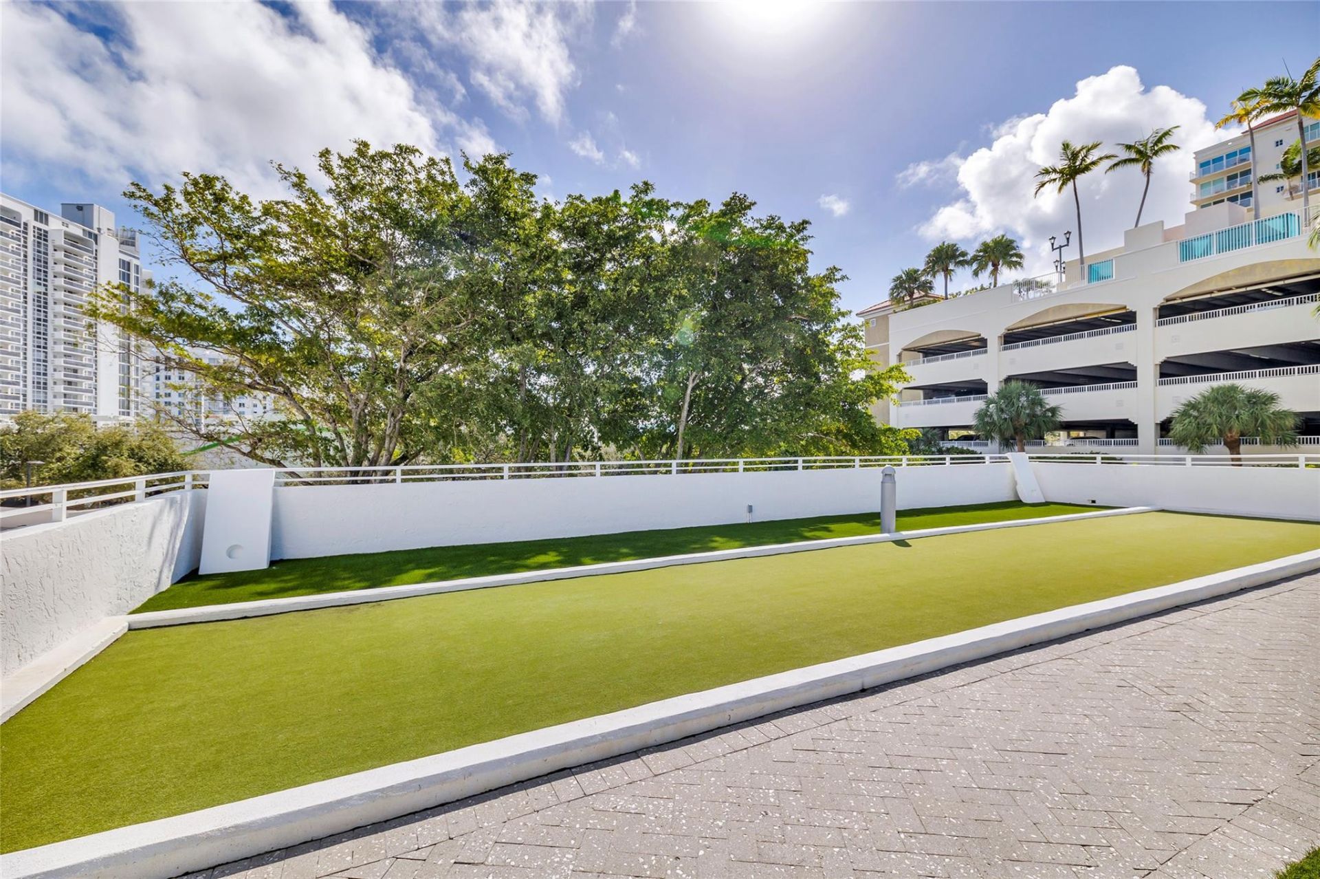 3015 N Ocean Boulevard, Unit 9C, Fort Lauderdale, FL 33308 Photo