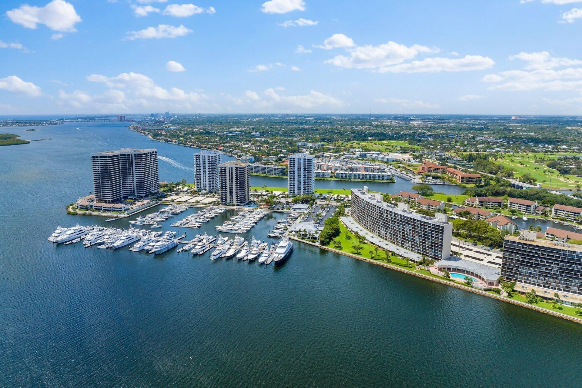 134 Lakeshore Drive, Unit 316, North Palm Beach, FL 33408 Photo