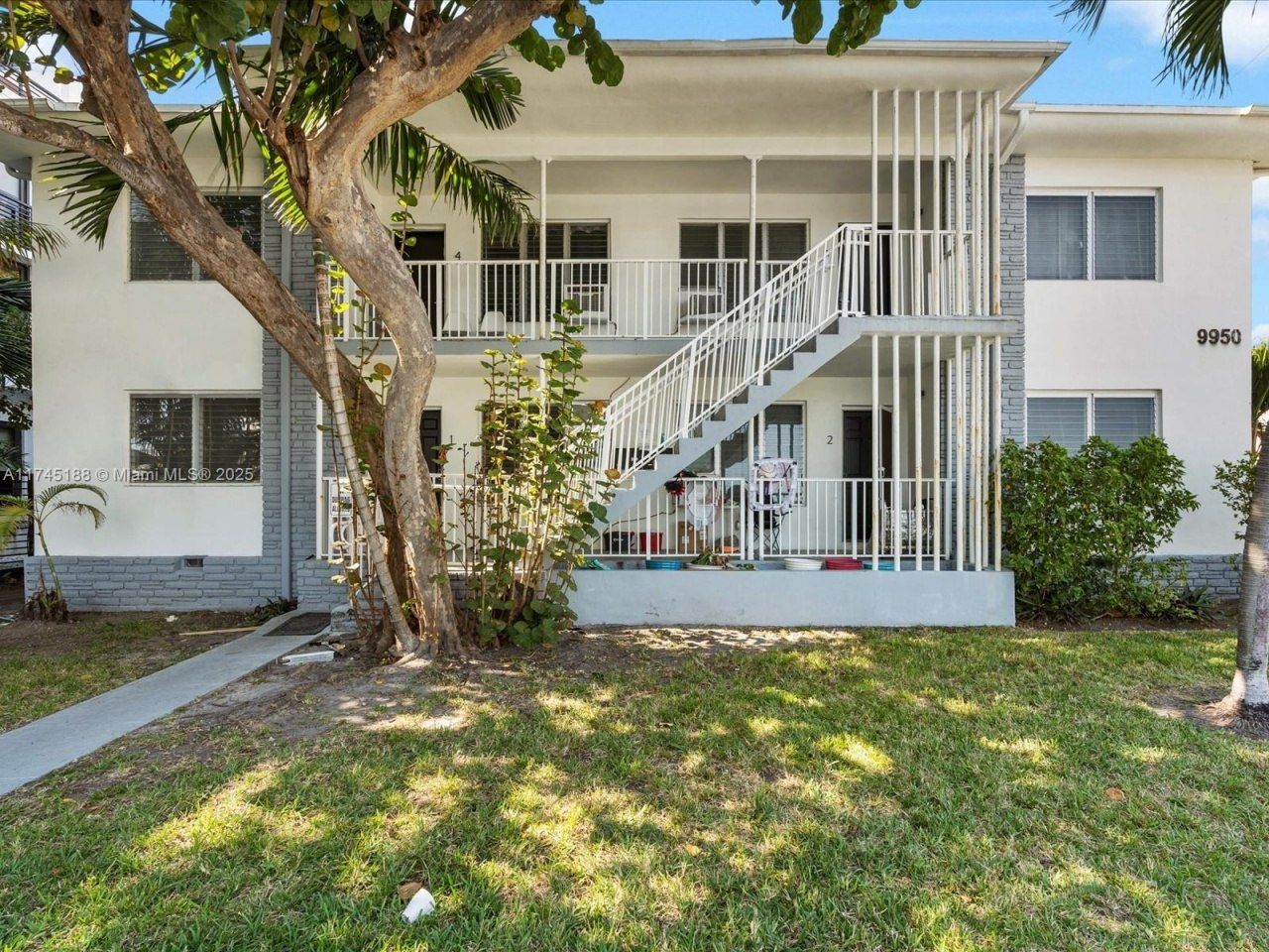 9950 E Bay Harbor Dr, Bay Harbor Islands, FL 33154 Photo