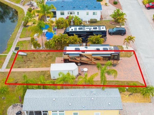 6940 AMANDA VISTA CIRCLE, LAND O LAKES, FL 34637