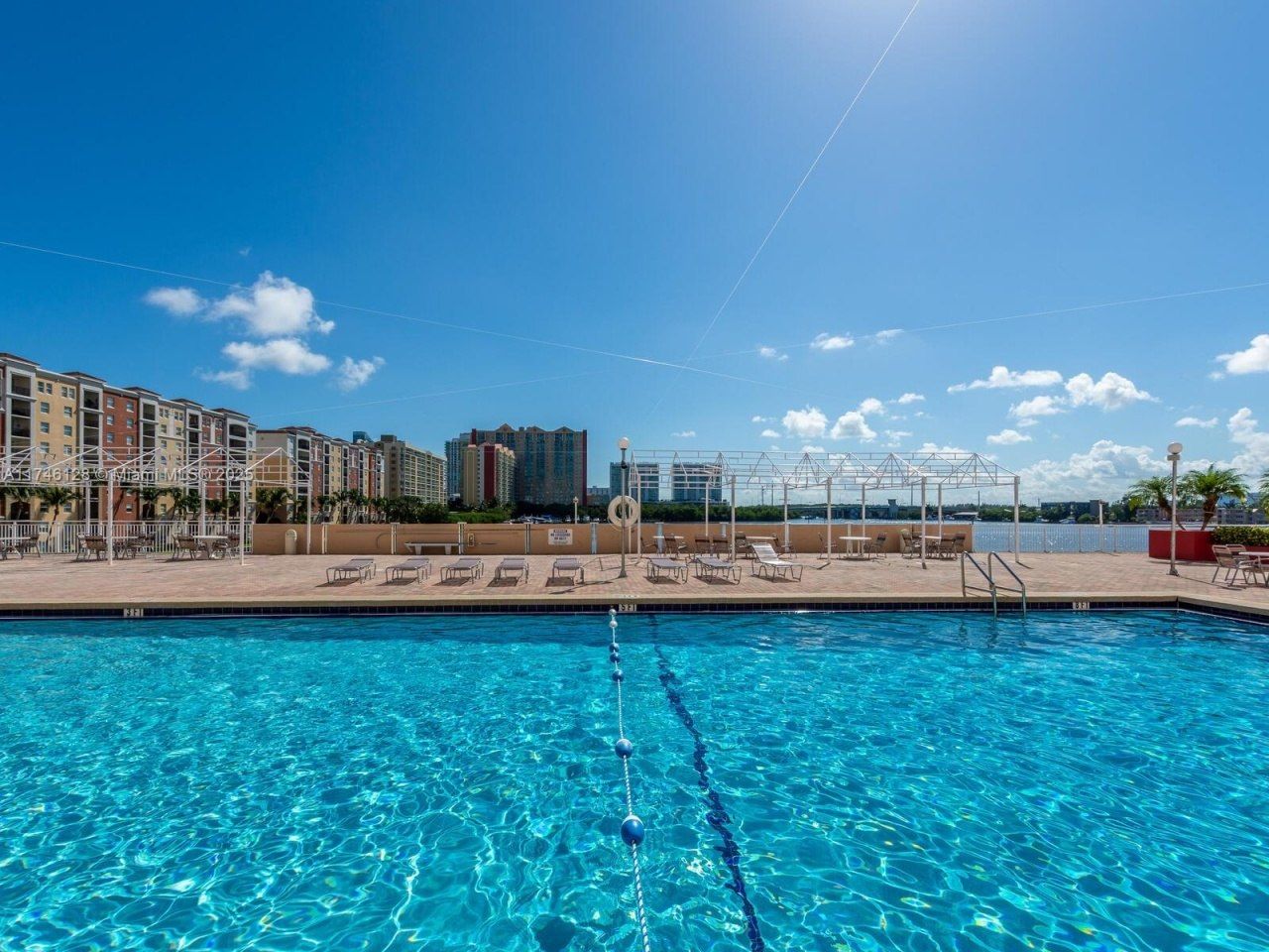 250 174th St, Unit 1810, Sunny Isles Beach, FL 33160 Photo