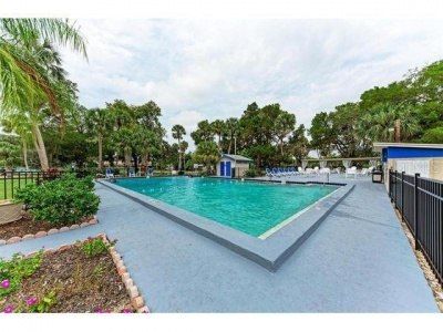 921 Faith Circle E, Unit 40, Bradenton, FL 34212 Photo