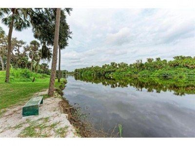 921 Faith Circle E, Unit 40, Bradenton, FL 34212 Photo