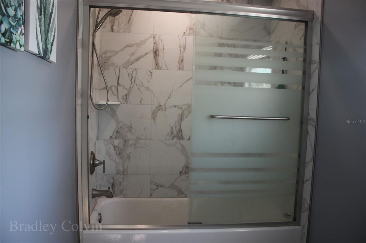 921 Faith Circle E, Unit 40, Bradenton, FL 34212 Photo