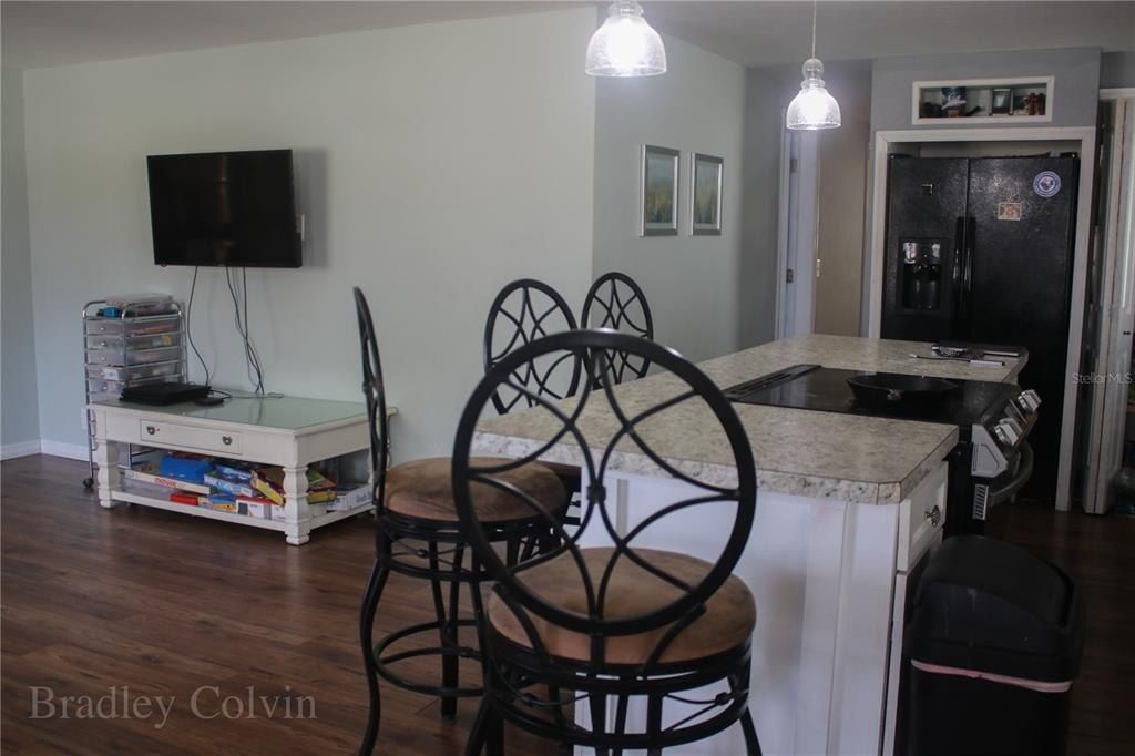 921 Faith Circle E, Unit 40, Bradenton, FL 34212 Photo