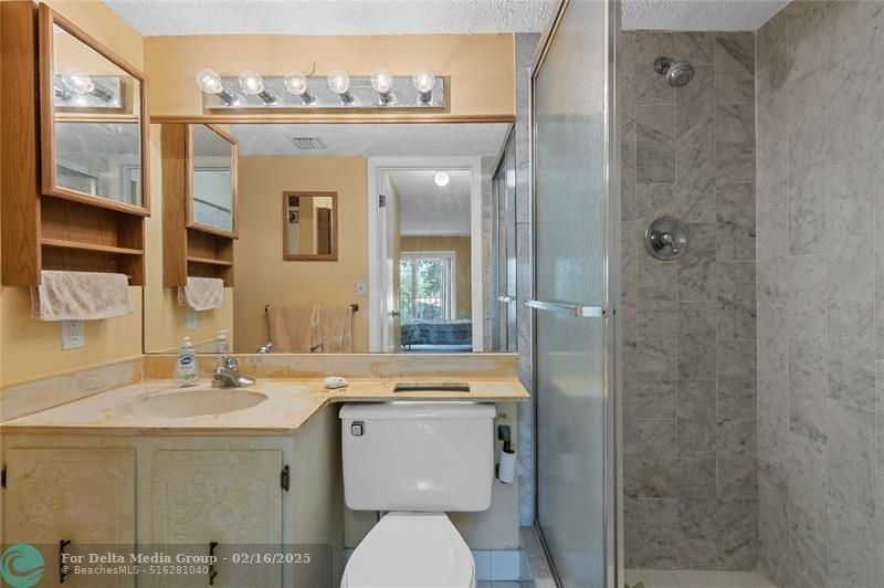 3909 N Ocean Boulevard, Unit 216, Fort Lauderdale, FL 33308 Photo