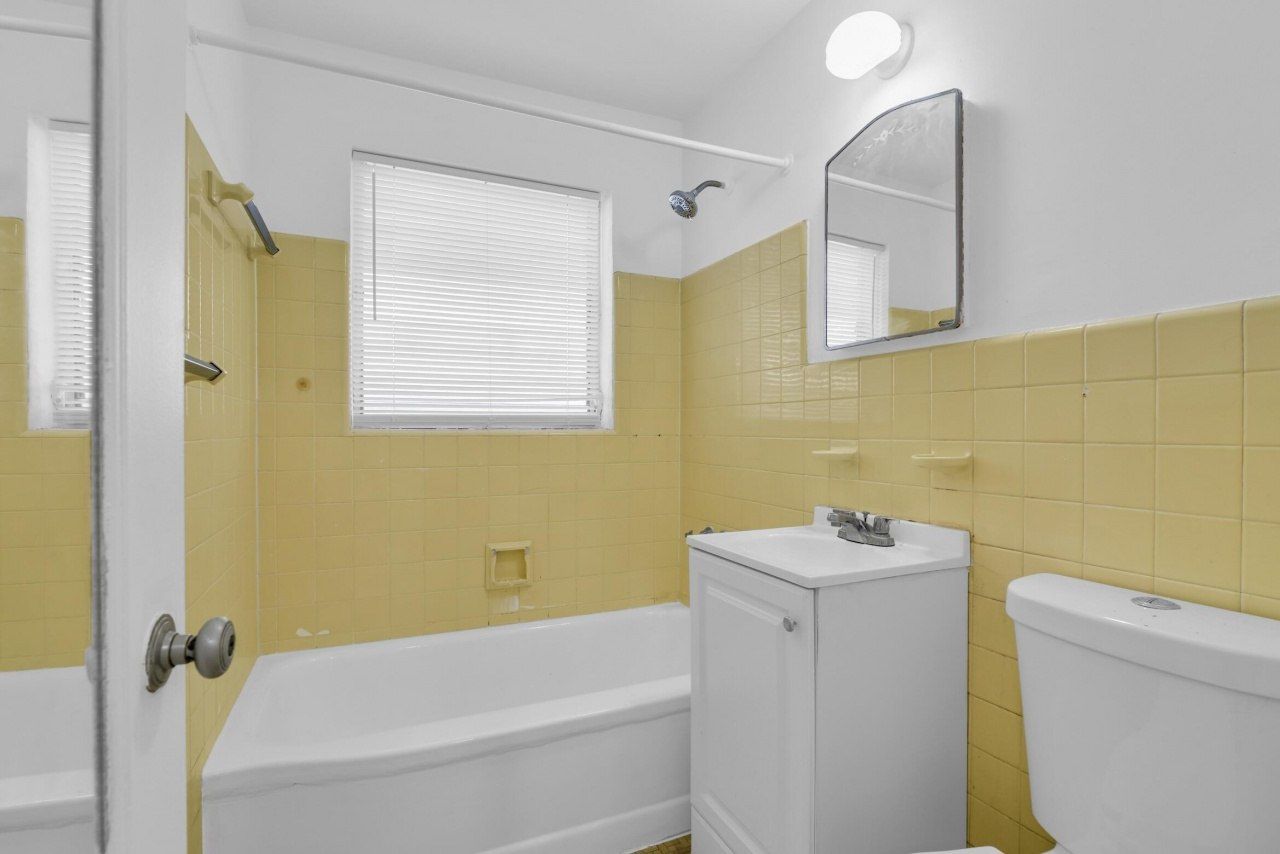 8430 Byron Avenue, Miami Beach, FL 33141 Photo